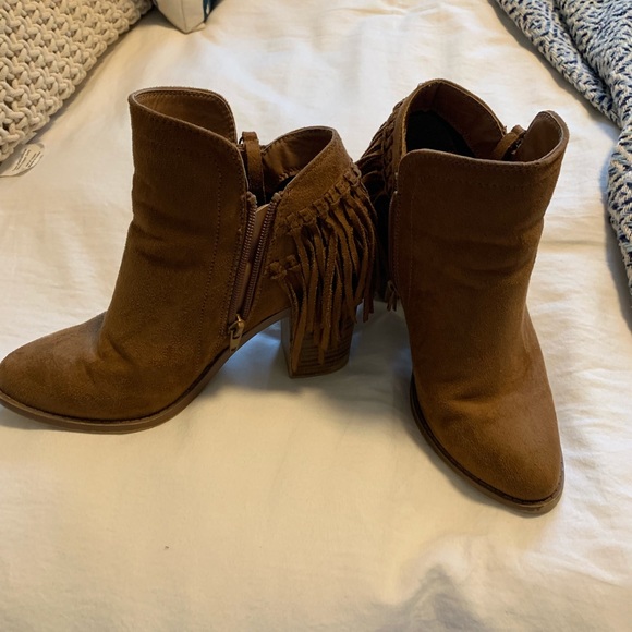 Booties - Picture 4 of 4